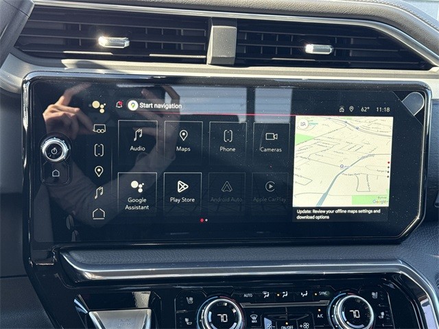 GMC Sierra 2500HD Vehicle Full-screen Gallery Image 16