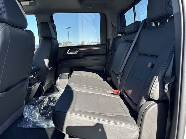 GMC Sierra 2500HD Vehicle Full-screen Gallery Image 23