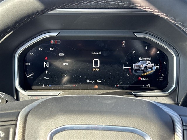 GMC Sierra 2500HD Vehicle Full-screen Gallery Image 15