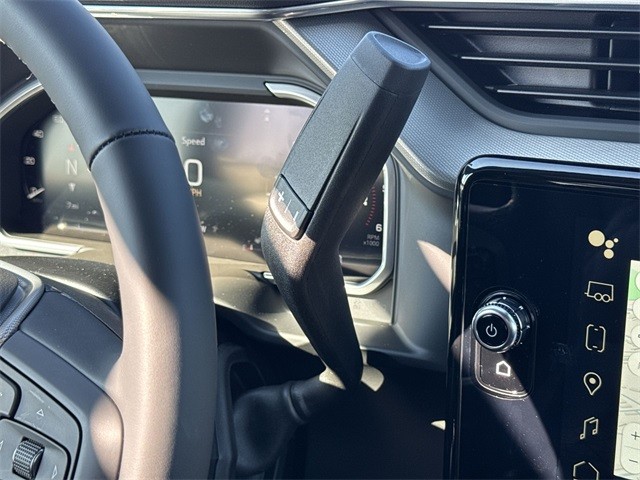 GMC Sierra 2500HD Vehicle Full-screen Gallery Image 20