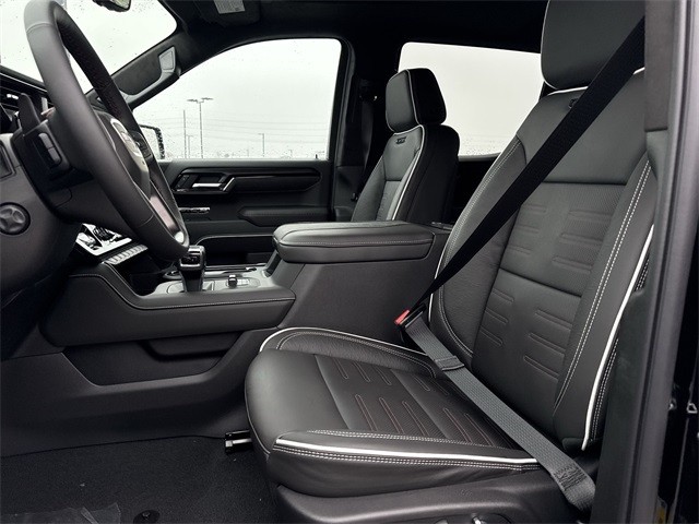 GMC Sierra 1500 Vehicle Full-screen Gallery Image 11