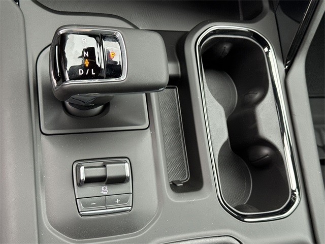 GMC Sierra 1500 Vehicle Full-screen Gallery Image 20