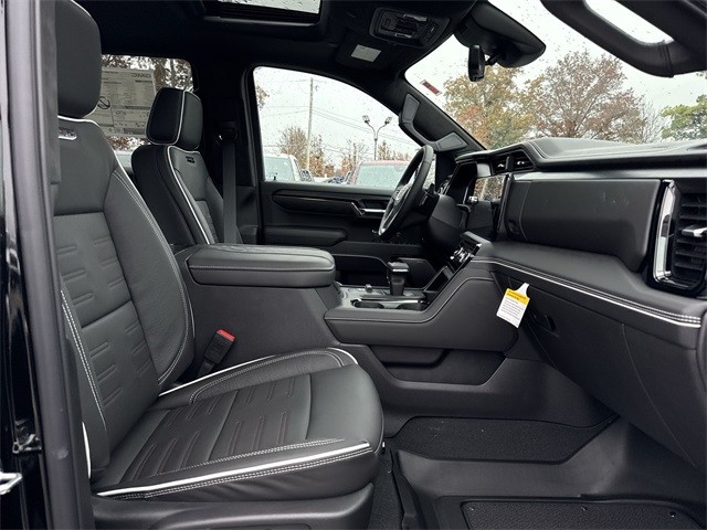 GMC Sierra 1500 Vehicle Full-screen Gallery Image 25