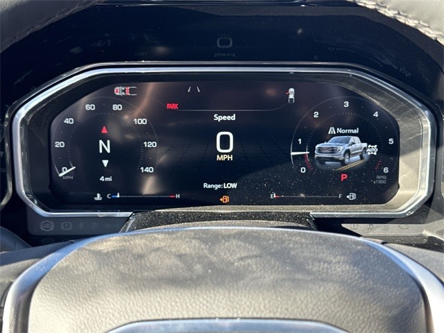 GMC Sierra 1500 Vehicle Full-screen Gallery Image 15