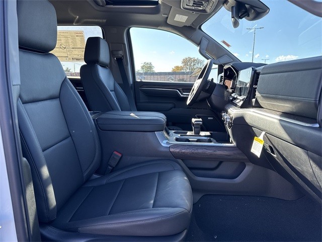 GMC Sierra 1500 Vehicle Full-screen Gallery Image 25