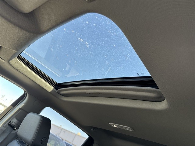 GMC Sierra 1500 Vehicle Full-screen Gallery Image 22