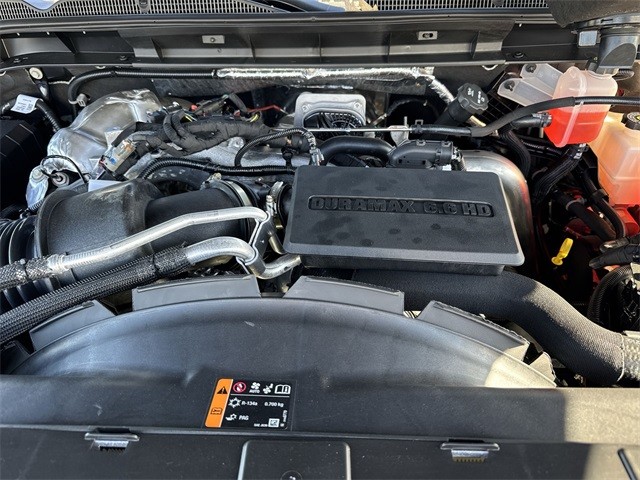 GMC Sierra 2500HD Vehicle Full-screen Gallery Image 26