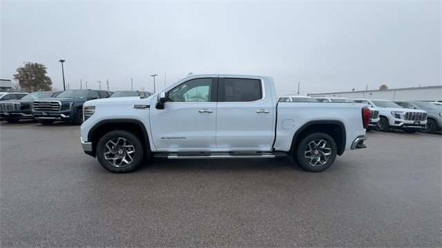 GMC Sierra 1500 Vehicle Full-screen Gallery Image 05