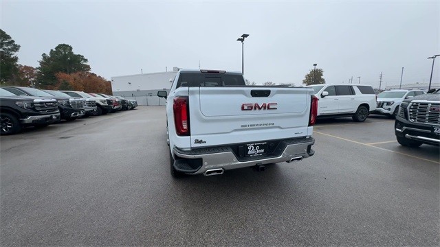 GMC Sierra 1500 Vehicle Full-screen Gallery Image 07