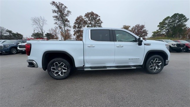 GMC Sierra 1500 Vehicle Full-screen Gallery Image 09