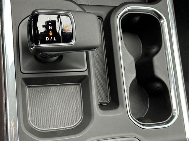 GMC Sierra 1500 Vehicle Full-screen Gallery Image 20