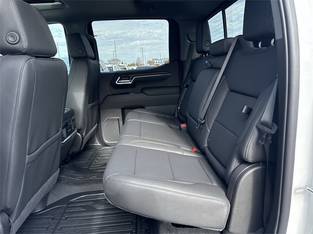 GMC Sierra 1500 Vehicle Full-screen Gallery Image 23