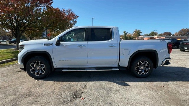 GMC Sierra 1500 Vehicle Full-screen Gallery Image 05