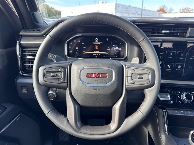 GMC Sierra 1500 Vehicle Full-screen Gallery Image 14