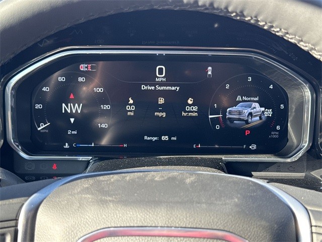 GMC Sierra 1500 Vehicle Full-screen Gallery Image 15