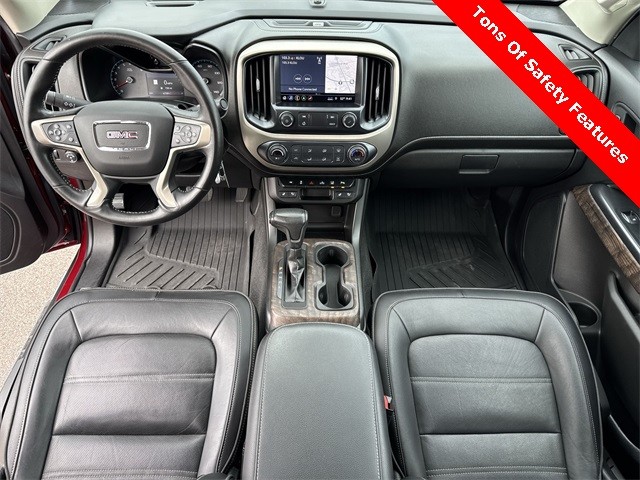 GMC Canyon Vehicle Full-screen Gallery Image 24