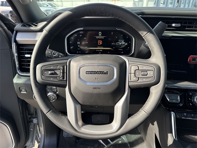 GMC Sierra 2500HD Vehicle Full-screen Gallery Image 14