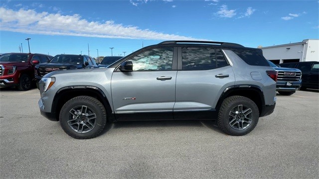 GMC Terrain Vehicle Full-screen Gallery Image 05