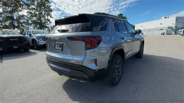 GMC Terrain Vehicle Full-screen Gallery Image 08