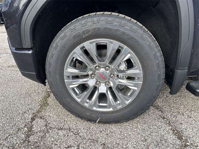 GMC Sierra 1500 Vehicle Full-screen Gallery Image 10