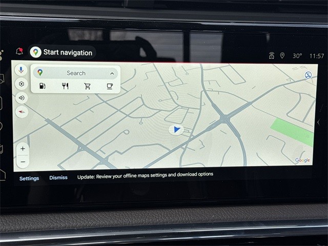 GMC Sierra 1500 Vehicle Full-screen Gallery Image 18