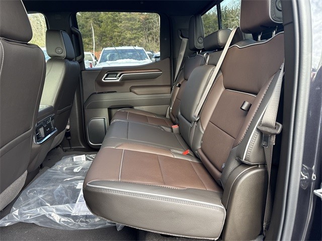 GMC Sierra 1500 Vehicle Full-screen Gallery Image 22