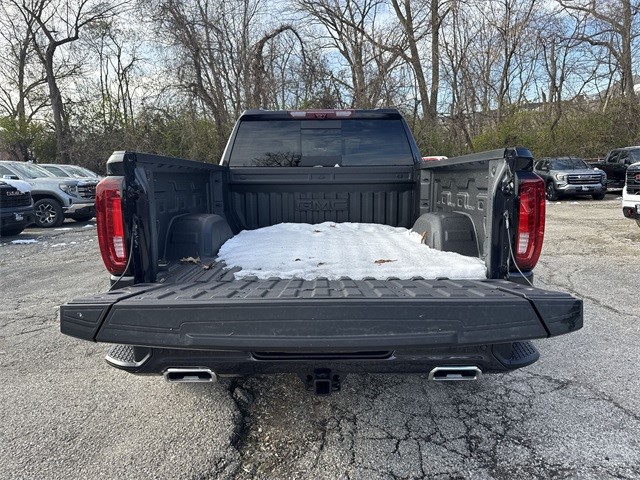 GMC Sierra 1500 Vehicle Full-screen Gallery Image 23