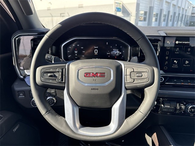 GMC Sierra 1500 Vehicle Full-screen Gallery Image 14