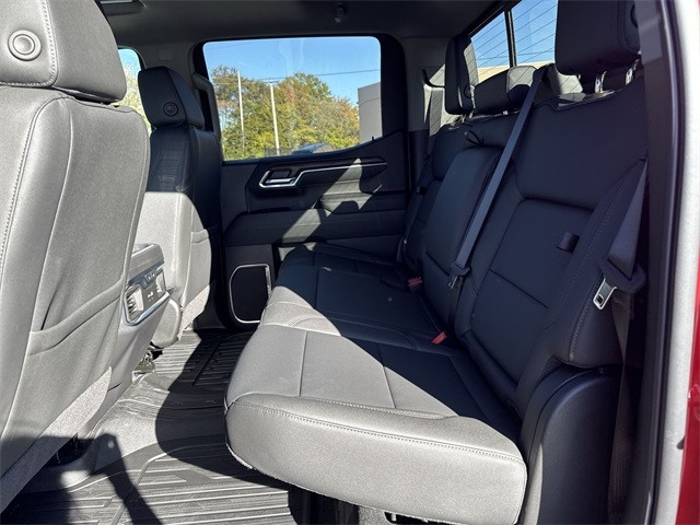 GMC Sierra 1500 Vehicle Full-screen Gallery Image 23