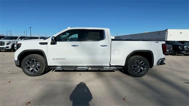 GMC Sierra 1500 Vehicle Full-screen Gallery Image 05