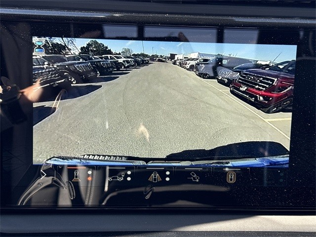 GMC Sierra 1500 Vehicle Full-screen Gallery Image 17