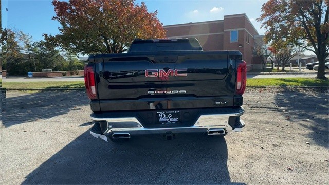 GMC Sierra 1500 Vehicle Full-screen Gallery Image 07