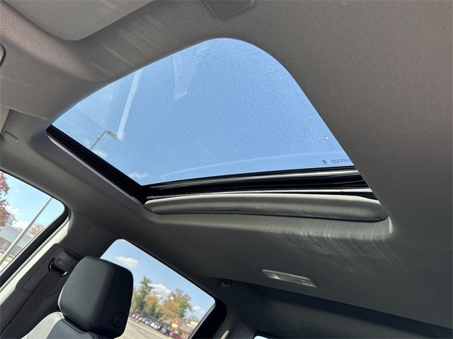 GMC Sierra 1500 Vehicle Full-screen Gallery Image 22