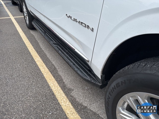 GMC Yukon XL Vehicle Full-screen Gallery Image 07