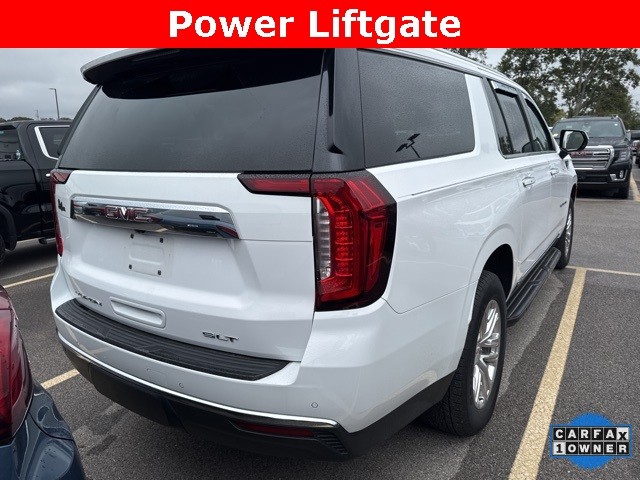 GMC Yukon XL Vehicle Full-screen Gallery Image 13