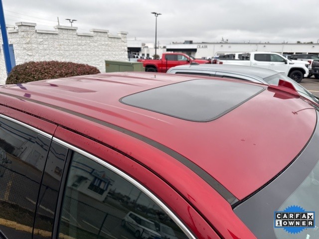 GMC Sierra 1500 Vehicle Full-screen Gallery Image 13