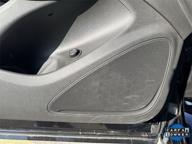 Buick Envision Vehicle Full-screen Gallery Image 24