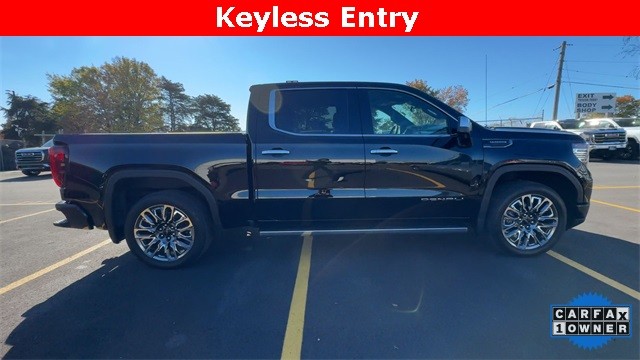 GMC Sierra 1500 Vehicle Full-screen Gallery Image 11