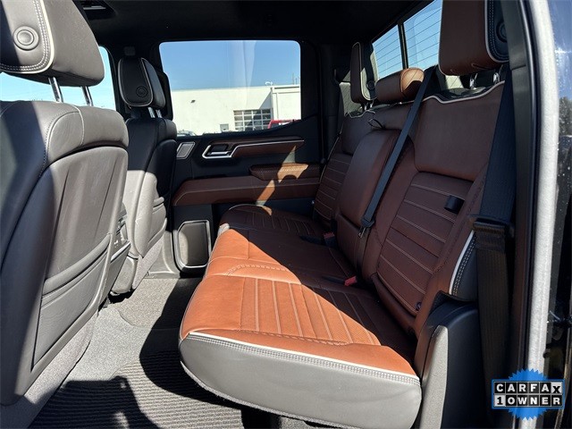 GMC Sierra 1500 Vehicle Full-screen Gallery Image 30