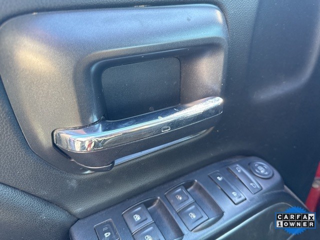 Chevrolet Silverado 1500 Vehicle Full-screen Gallery Image 13