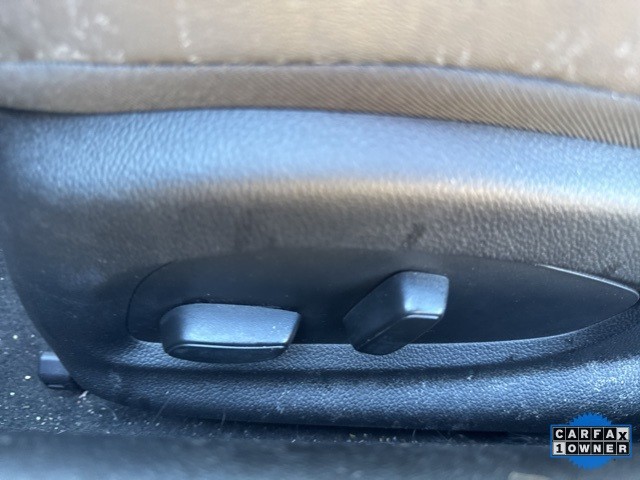 Chevrolet Camaro Vehicle Full-screen Gallery Image 14