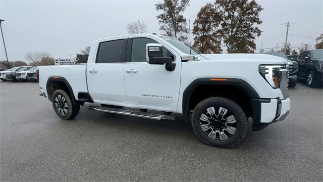 GMC Sierra 2500HD Vehicle Full-screen Gallery Image 02