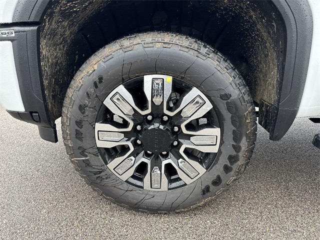 GMC Sierra 2500HD Vehicle Full-screen Gallery Image 10