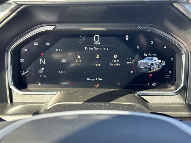 GMC Sierra 1500 Vehicle Full-screen Gallery Image 15