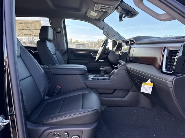 GMC Sierra 1500 Vehicle Full-screen Gallery Image 24