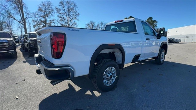 GMC Sierra 2500HD Vehicle Full-screen Gallery Image 08