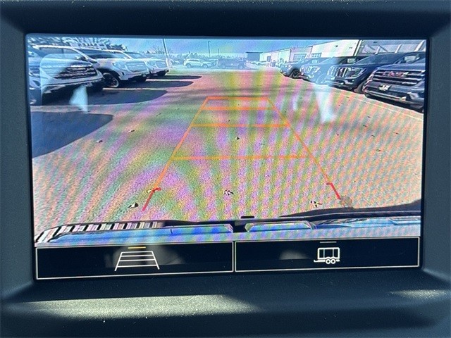 GMC Sierra 2500HD Vehicle Full-screen Gallery Image 17