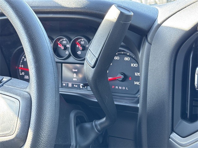 GMC Sierra 2500HD Vehicle Full-screen Gallery Image 19