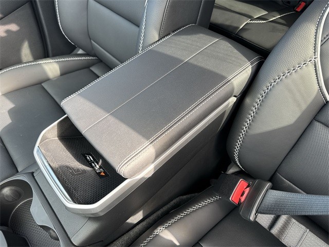 GMC Terrain Vehicle Full-screen Gallery Image 21