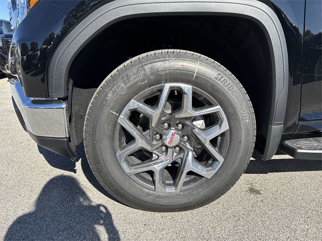 GMC Sierra 1500 Vehicle Full-screen Gallery Image 10